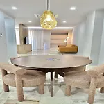 Charming Modern In Oporto
